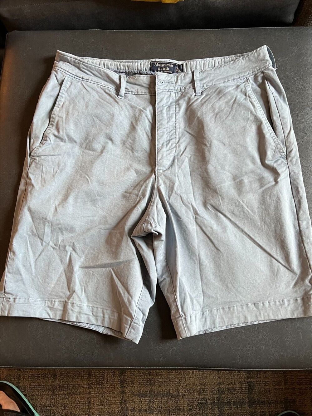 Abercrombie & Fitch Men's Neutral light Gray Blue Cotton Shorts Size 32